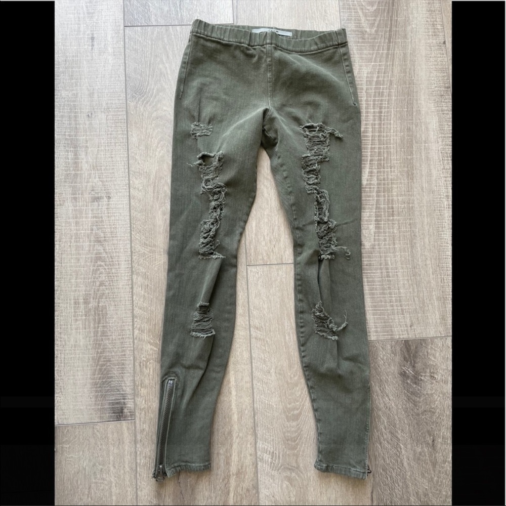 Joe's Jeans The Legging Distressed in Olive Green Size Small